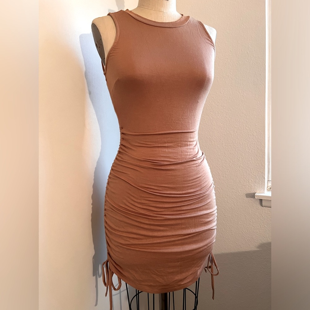 DRESS👗